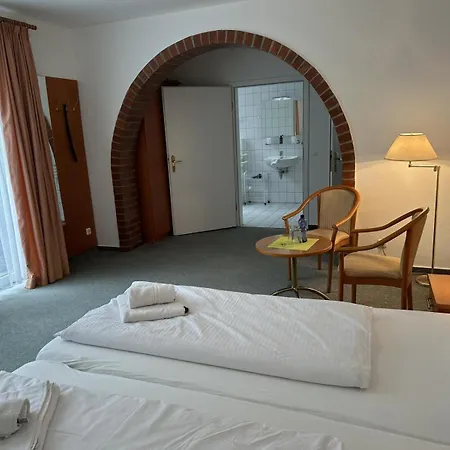 Stoertebeker 7 Pensión 3*